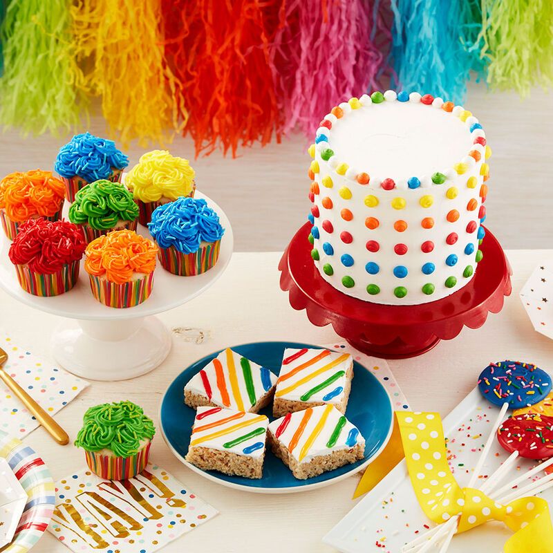 Velas De Cumpleaños Con Lunares De Colores